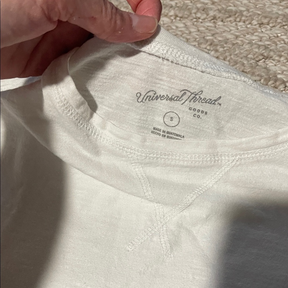 Universal Thread White Crew Neck Top - Picture 3 of 4